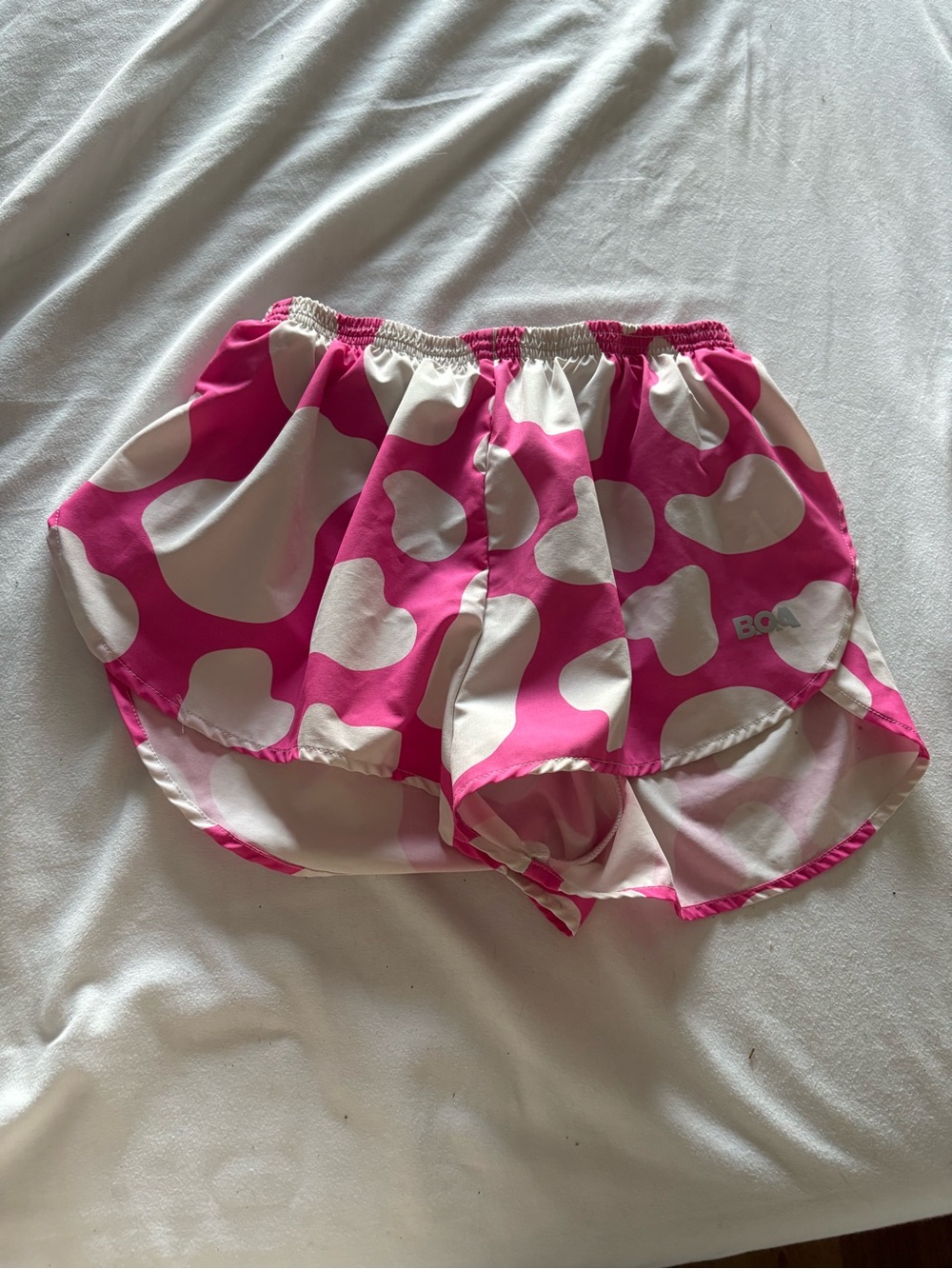 Women’s AeroPro 3” Spljt Shorts in “Moo”